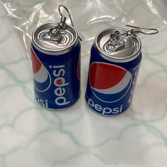 Earring - Picture 3 of 4